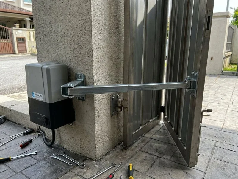 Swing Arm & Folding Autogate Installation project 1